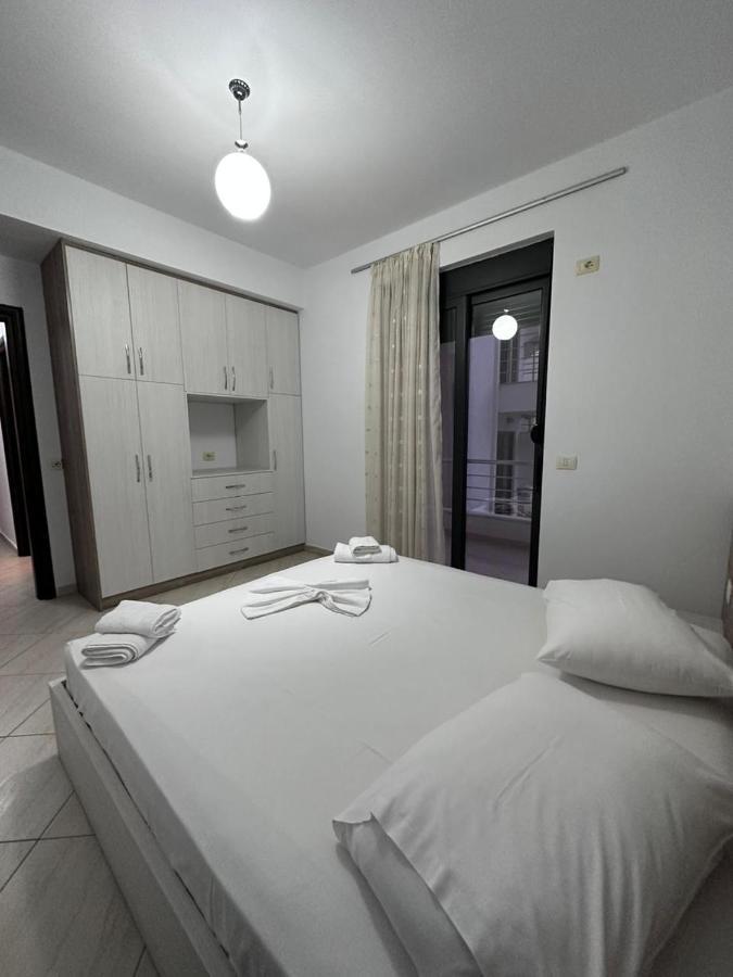 Payo Apartments Sarandë Exterior foto