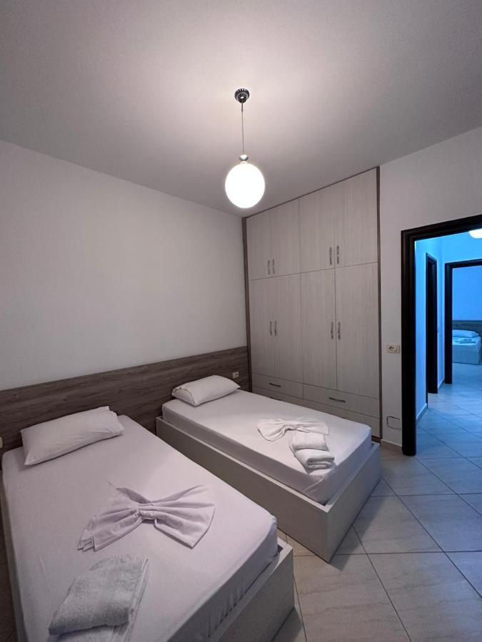 Payo Apartments Sarandë Exterior foto